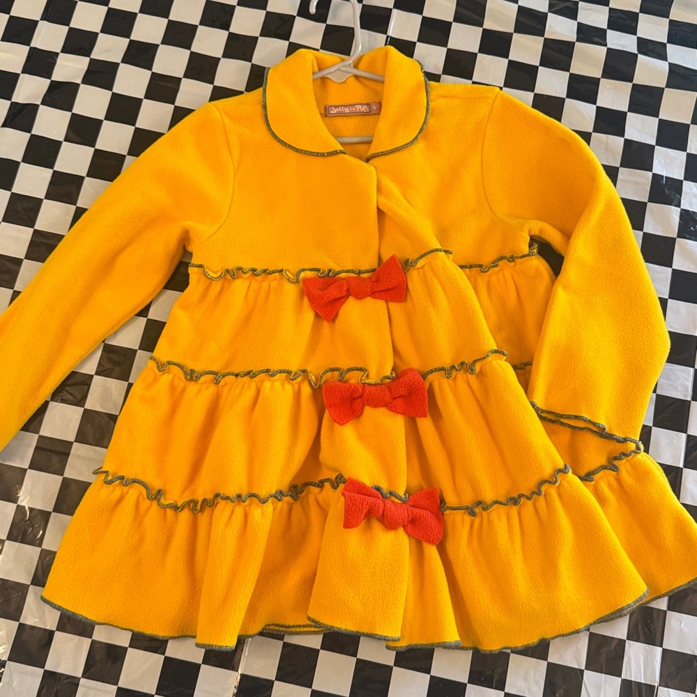 Jelly The Pug Vibrant Yellow Coat